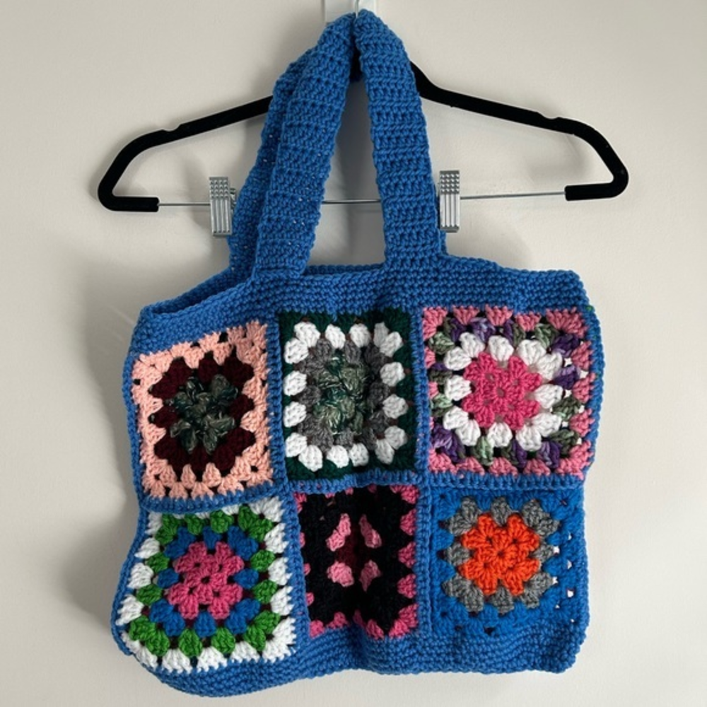 HANDMADE knit bag